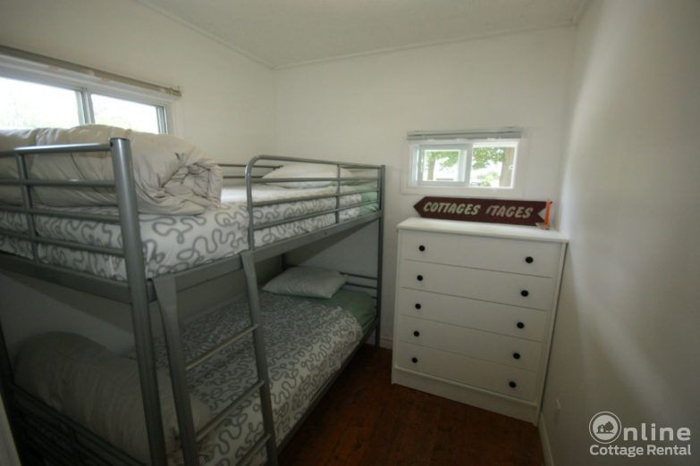 881477d71e6b659-ontario-cottage-rentals-Original